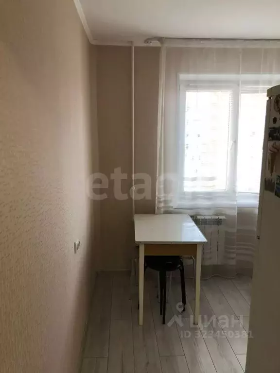 1-к кв. Оренбургская область, Оренбург Салмышская ул., 52 (37.1 м) - Фото 2