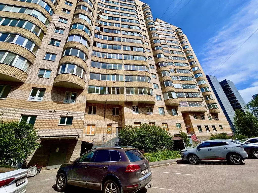 2-к кв. Санкт-Петербург ул. Маршала Казакова, 26 (69.1 м) - Фото 0