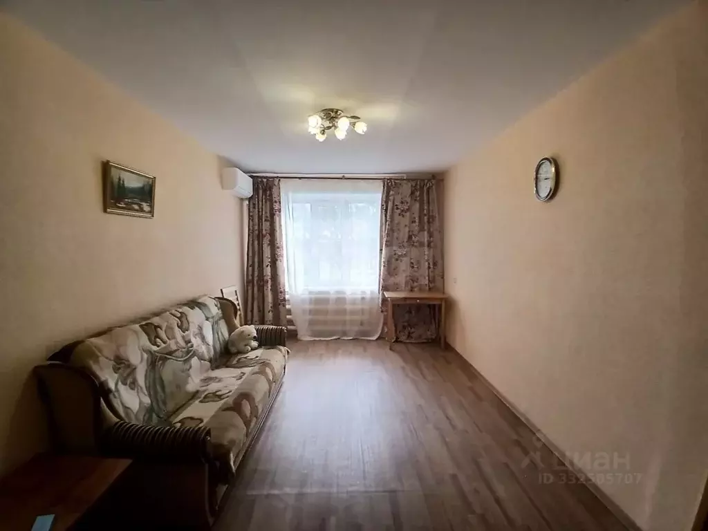 2-к кв. Нижегородская область, Выкса 1 Мая ул., 30 (56.1 м) - Фото 1