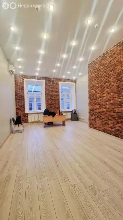 Офис (180 м) - Фото 1