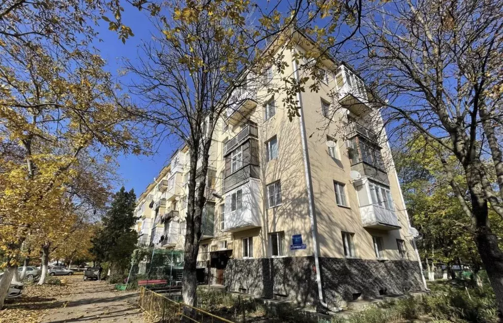 3-к кв. Ставропольский край, Ессентуки ул. Ермолова, 133 (60.0 м) - Фото 1