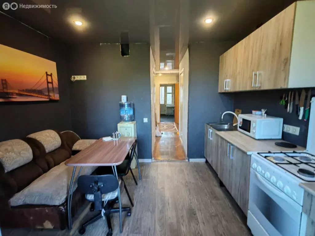 3-комнатная квартира: Горячий Ключ, улица Ленина, 213 (65.6 м) - Фото 1