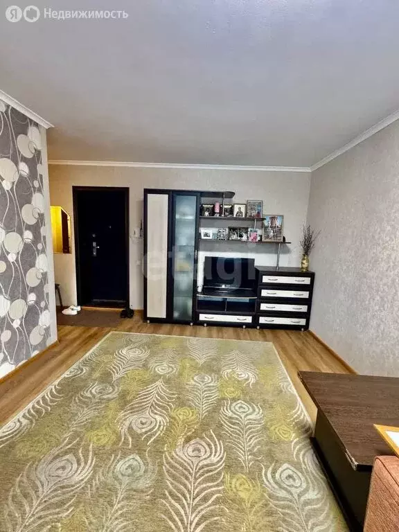 2-комнатная квартира: Бийск, улица Петра Мерлина, 14 (44 м) - Фото 0