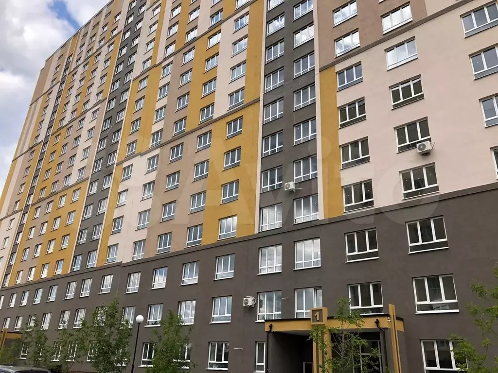 2-к. квартира, 70 м, 7/17 эт. - Фото 1