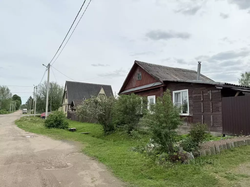 Дом в Новгородская область, Валдай ул. Пушкина, 25 (36 м) - Фото 1