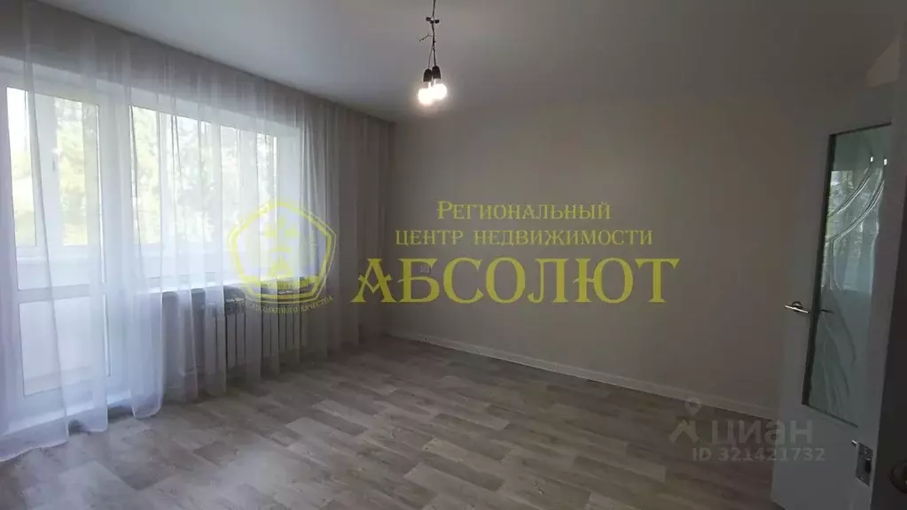 3-к кв. Свердловская область, Ревда ул. Карла Либкнехта, 52 (64.7 м) - Фото 1