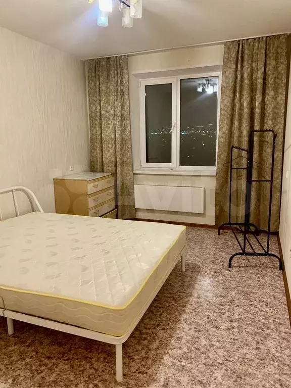 2-к. квартира, 60 м, 4/20 эт. - Фото 1