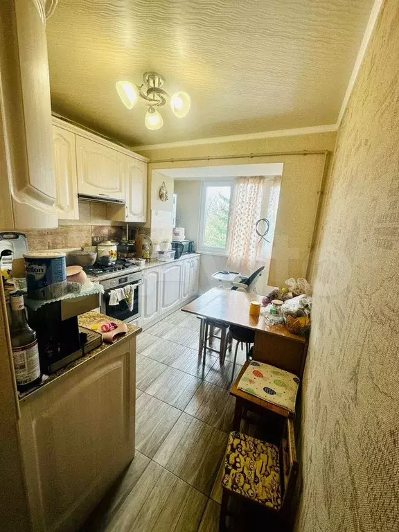 3-к. квартира, 60 м, 5/5 эт. - Фото 1