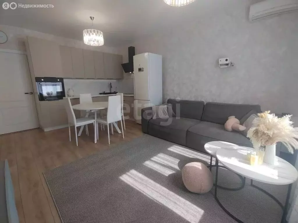 2-комнатная квартира: Анапа, улица Адмирала Пустошкина, 12к3 (65.2 м) - Фото 0