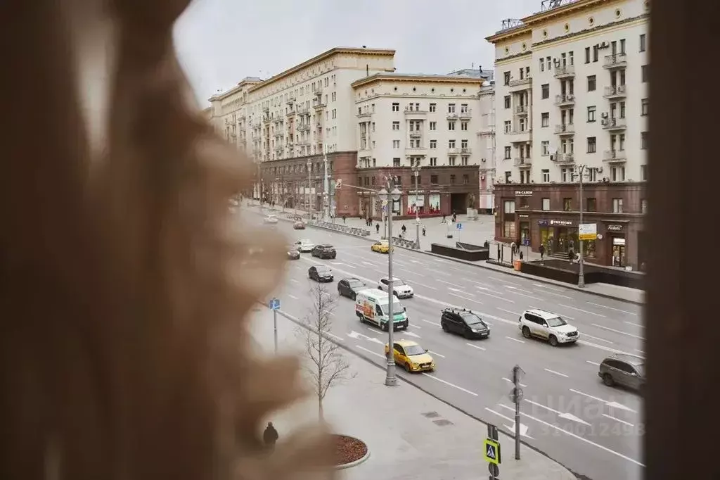 Комната Москва Тверская ул., 5/6 - Фото 1