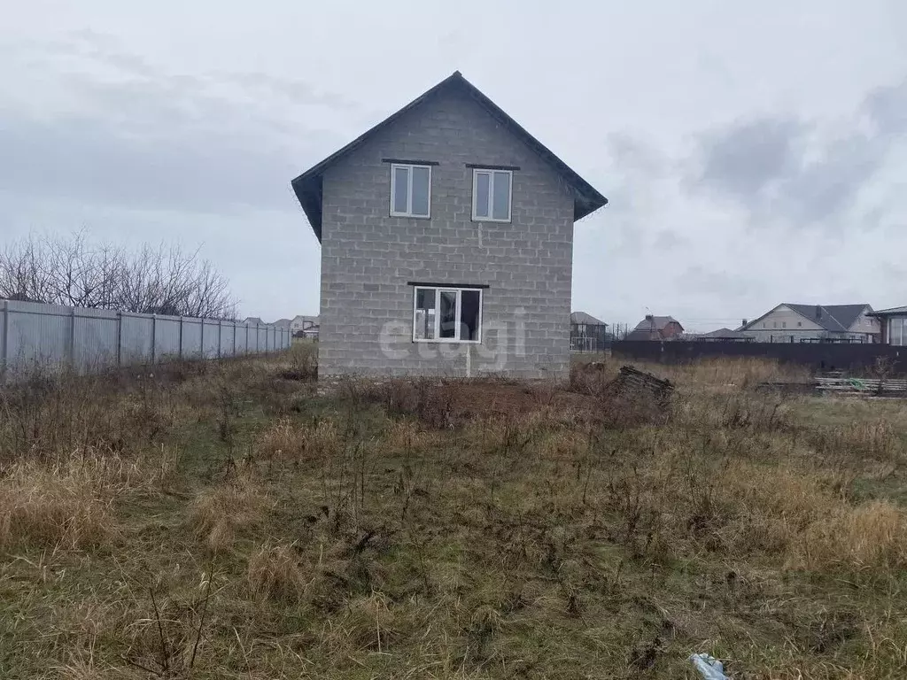 Дом в Белгородская область, Шебекинский муниципальный округ, Маслова ... - Фото 0