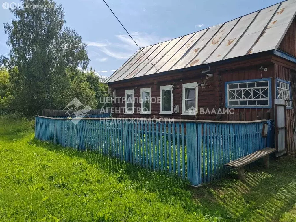 Дом в Спасский район, Киструсское сельское поселение, село Деревенское ... - Фото 0