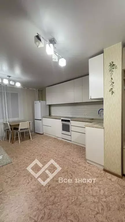 1-к кв. Челябинская область, Челябинск Омская ул., 63 (40.7 м) - Фото 2