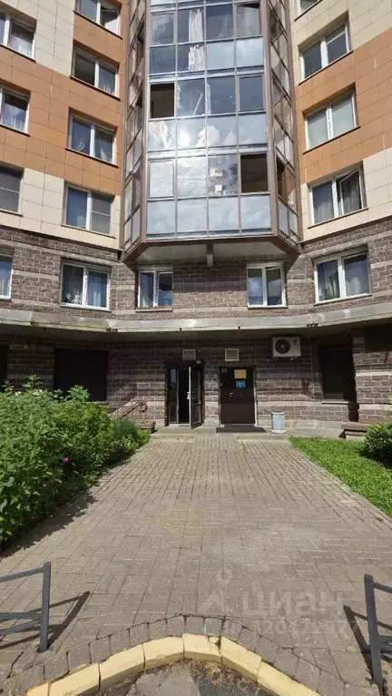 Помещение свободного назначения в Санкт-Петербург просп. Королева, ... - Фото 2