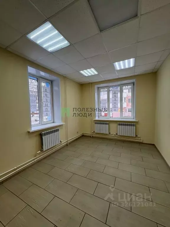 Помещение свободного назначения в Орловская область, Орел Московское ... - Фото 1