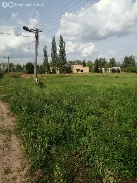 Участок в Кирби, Молодёжная улица (500 м) - Фото 0