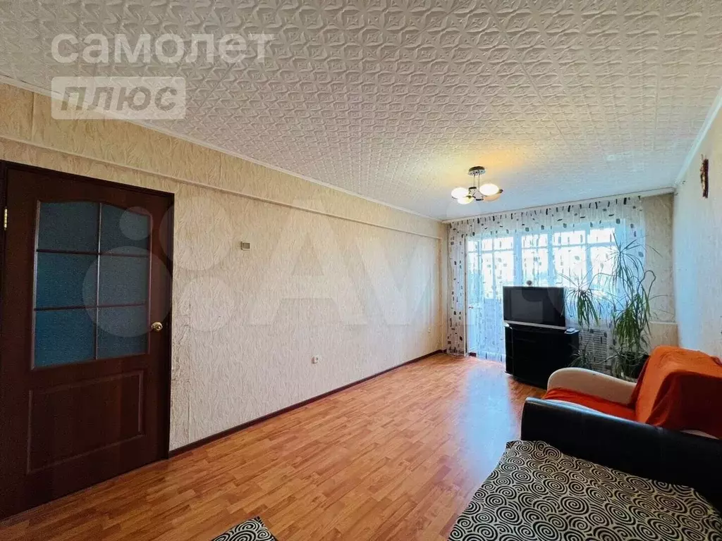 3-к. квартира, 60м, 5/5эт. - Фото 1