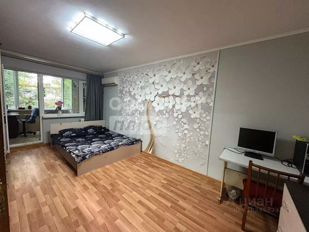 Квартира, 3 комнаты, 58.1 м - Фото 0