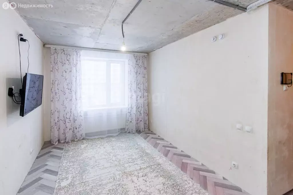 3-комнатная квартира: Тюмень, Интернациональная улица, 199к9 (69.3 м) - Фото 2