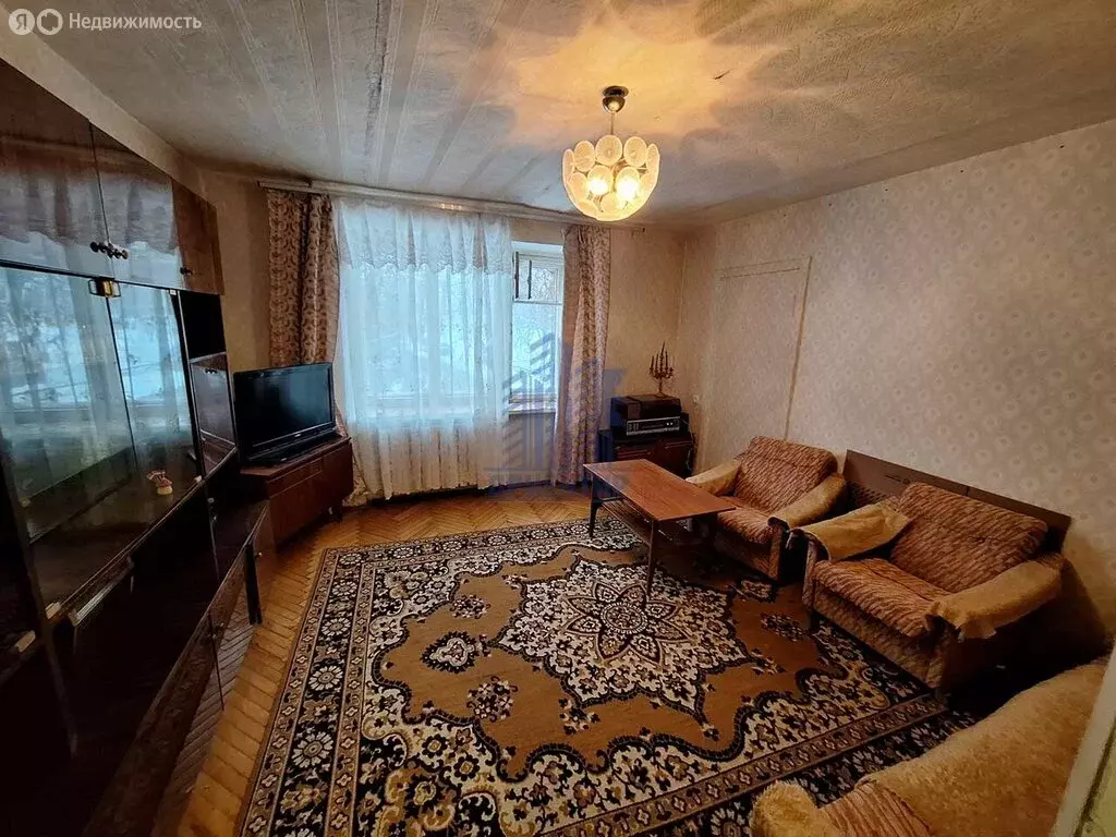 3-комнатная квартира: Чебоксары, улица Афанасьева, 9 (66 м) - Фото 1