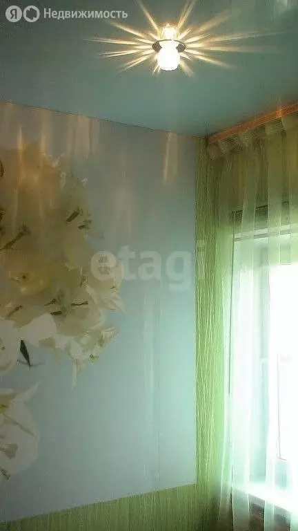 Дом в Усть-Катав, улица 8 Марта (88.5 м) - Фото 1