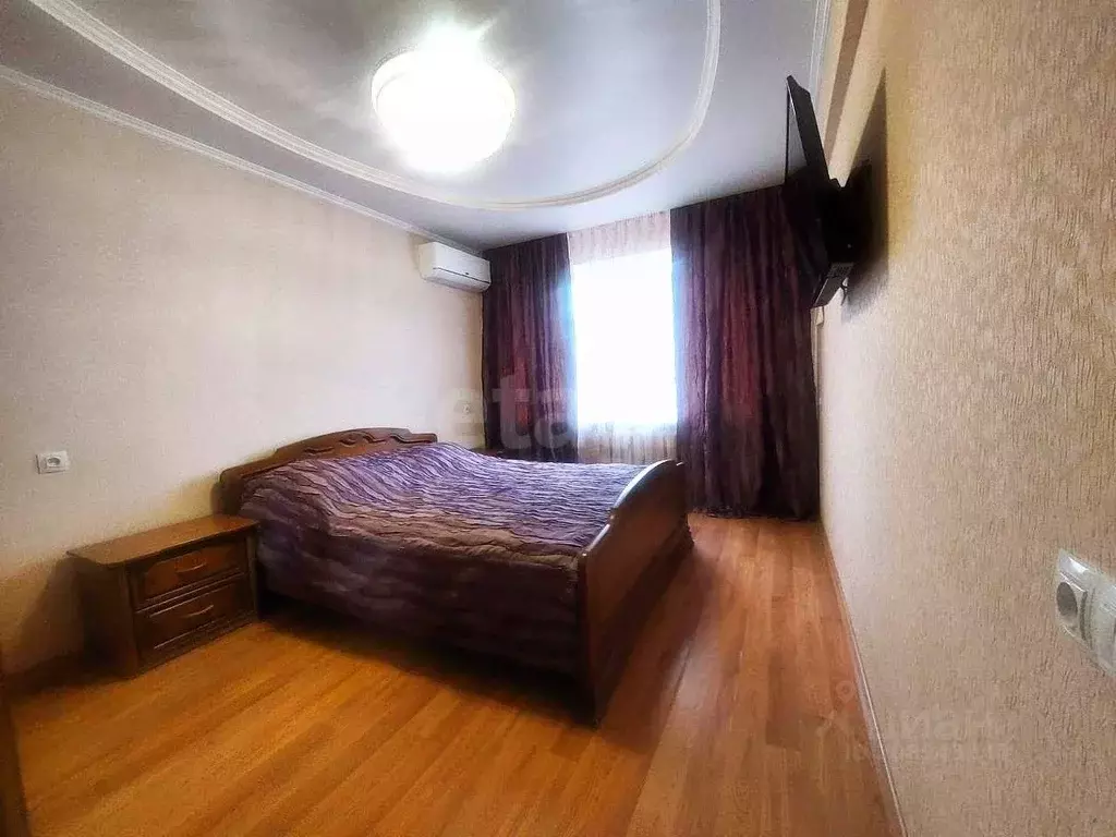 3-к кв. Брянская область, Брянск ул. Медведева, 69 (61.4 м) - Фото 0