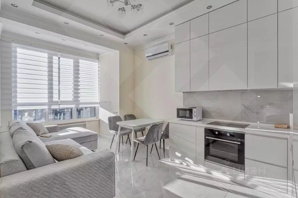 3-к кв. Москва Мантулинская ул., 9к3 (53.0 м) - Фото 1