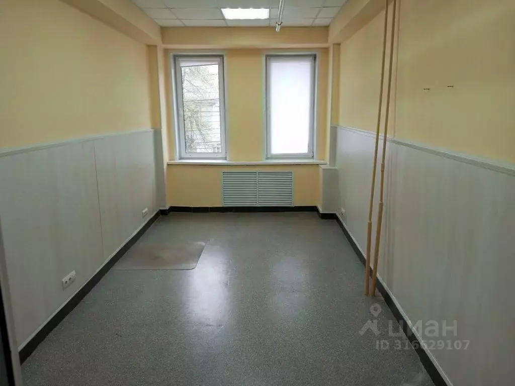 Офис в Нижегородская область, Нижний Новгород ул. Литвинова, 74Б (18 ... - Фото 0