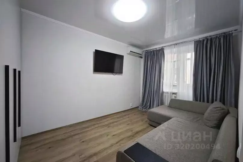 1-к кв. Тюменская область, Тобольск 9-й мкр, 22 (30.0 м) - Фото 1