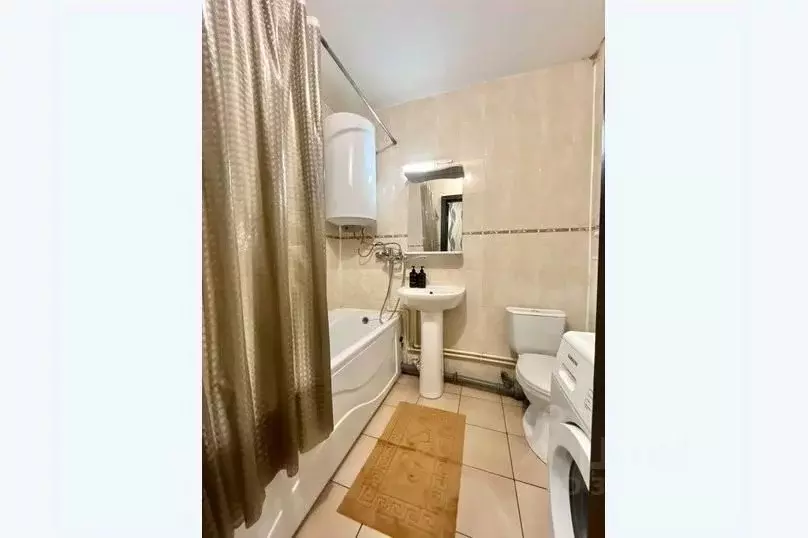 1-к кв. Красноярский край, Красноярск ул. Авиаторов, 38 (35.0 м) - Фото 1