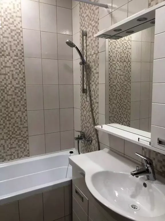 1-к кв. Татарстан, Казань ул. Четаева, 42А (47.0 м) - Фото 2