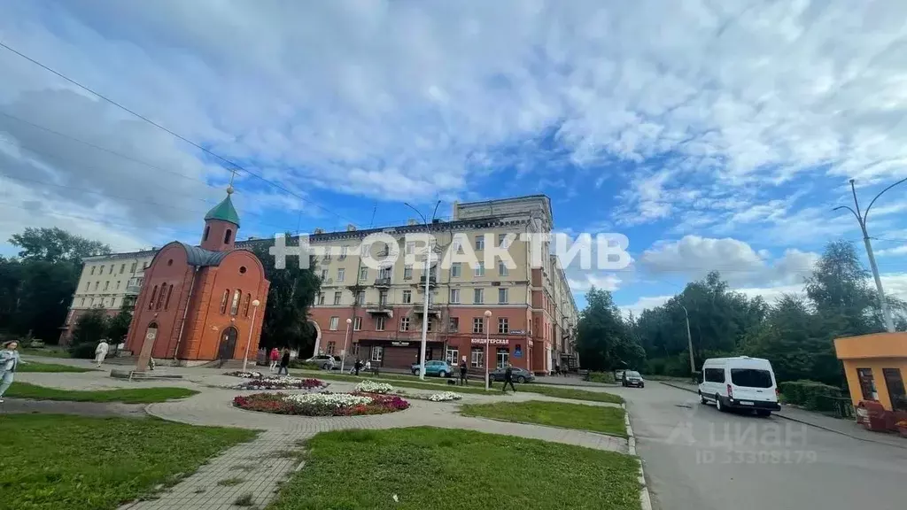 Помещение свободного назначения в Кемеровская область, Кемерово ул. 40 ... - Фото 0