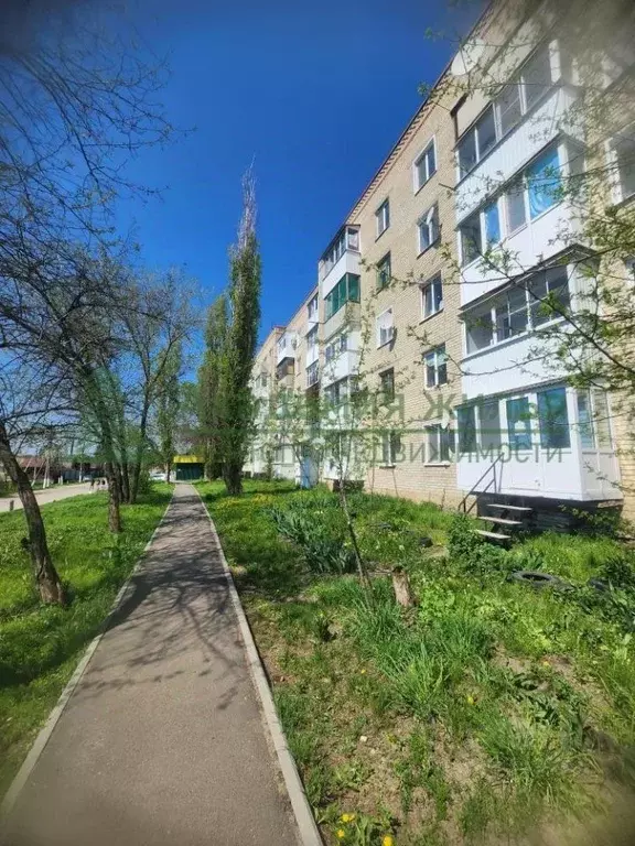 2-к кв. Саратовская область, Аткарск ул. Коммунистическая, 52 (49.0 м) - Фото 1