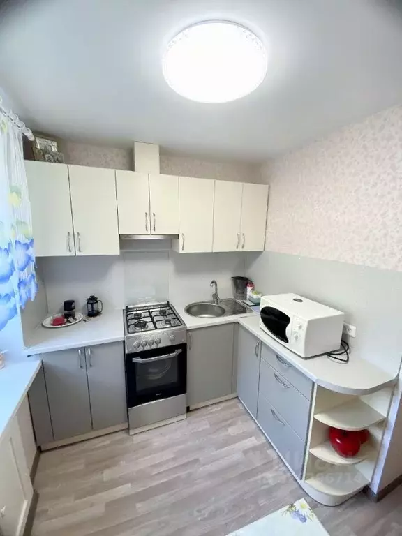 3-к кв. Вологодская область, Череповец ул. Краснодонцев, 82 (62.0 м) - Фото 2