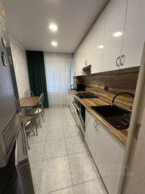 2-к кв. Белгородская область, Белгород Советская ул., 3а (56.0 м) - Фото 2