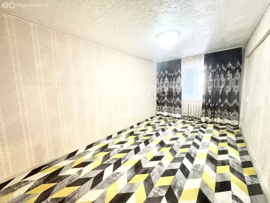 3-комнатная квартира: село Зональное, Парковая улица, 2 (70 м) - Фото 2