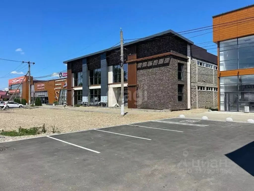 Помещение свободного назначения в Краснодарский край, Белореченск ул. ... - Фото 0