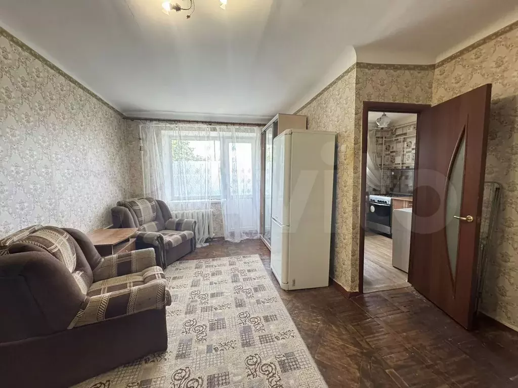 1-к. квартира, 32 м, 4/4 эт. - Фото 0