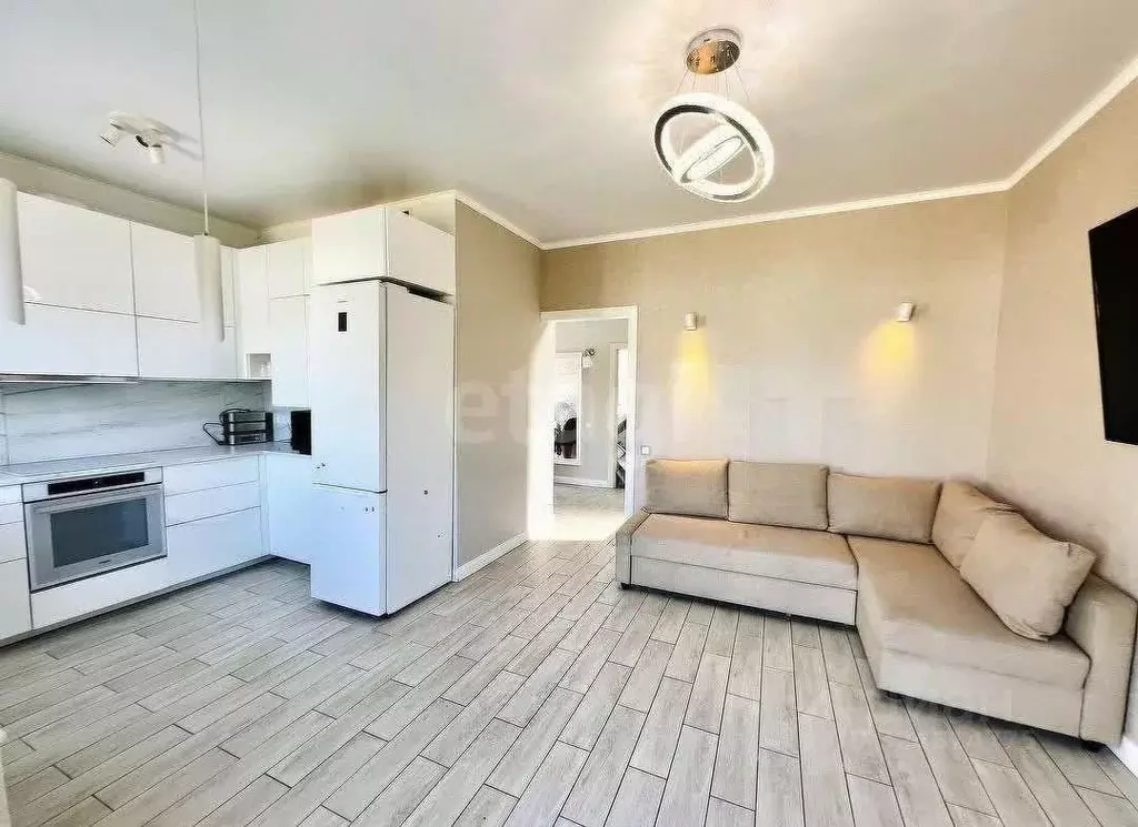 Дом в Ростовская область, Ростов-на-Дону ул. 7-я Залповая (100 м) - Фото 1