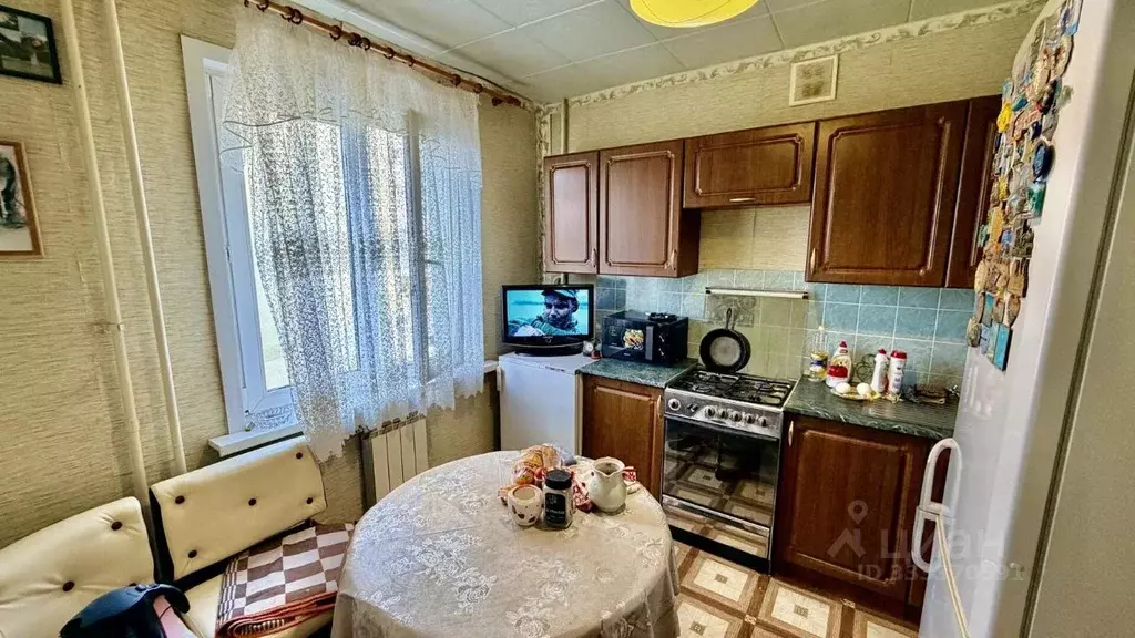 2-к кв. Иркутская область, Ангарск 22-й мкр, 21 (51.2 м) - Фото 1