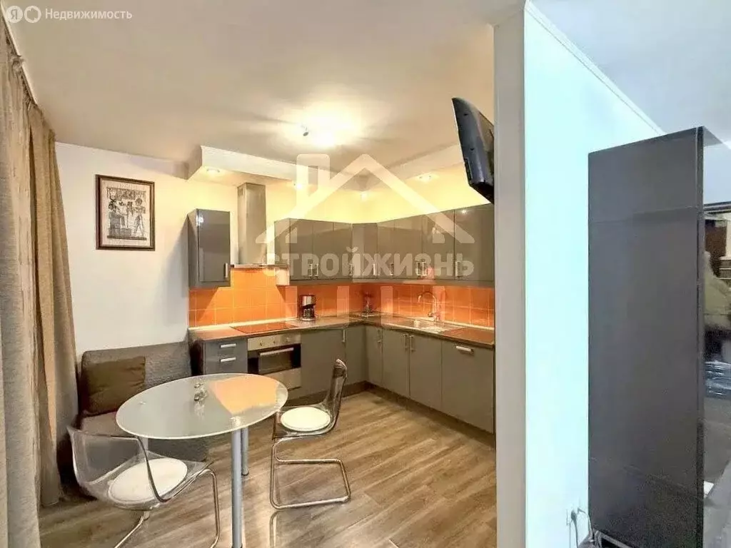 1-комнатная квартира: Екатеринбург, улица Бажова, 68 (44.2 м) - Фото 1