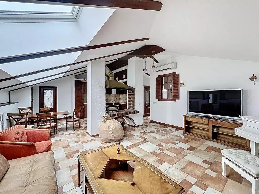 5-к кв. Москва Цветной бул., 28С1 (185.0 м) - Фото 2