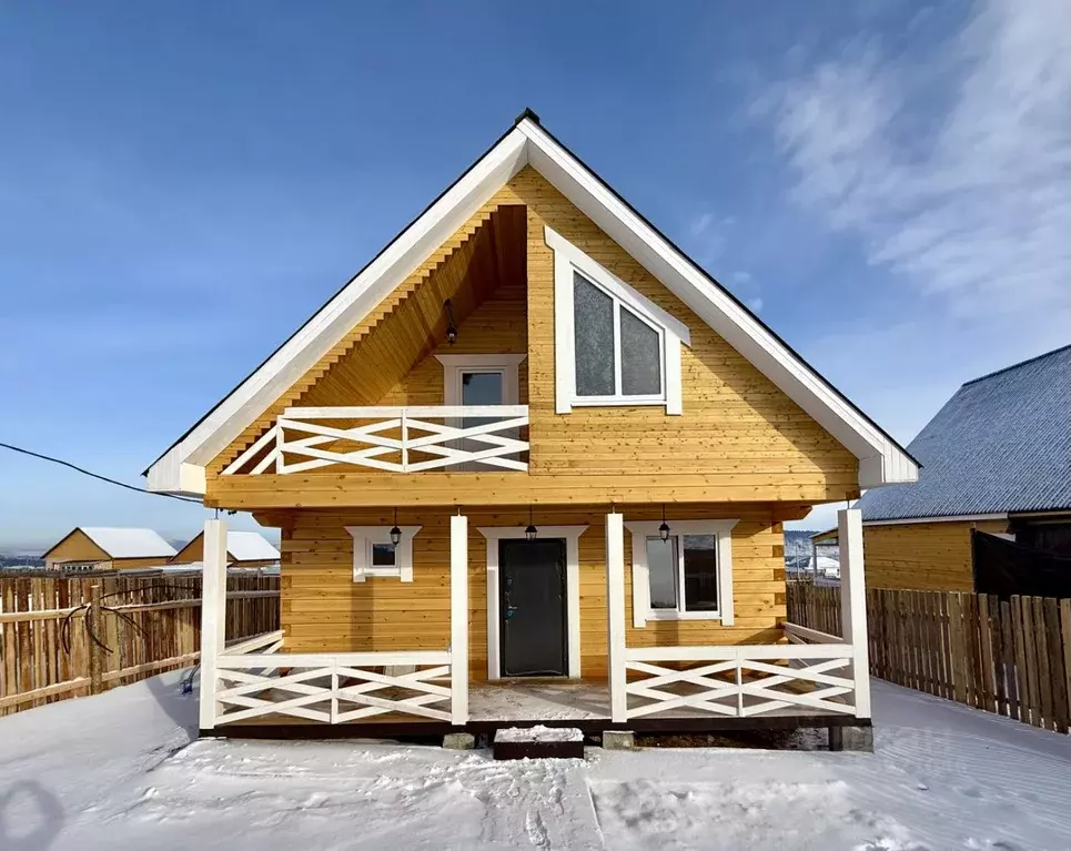 Дом в Иркутская область, Иркутский муниципальный округ, д. Карлук ул. ... - Фото 1