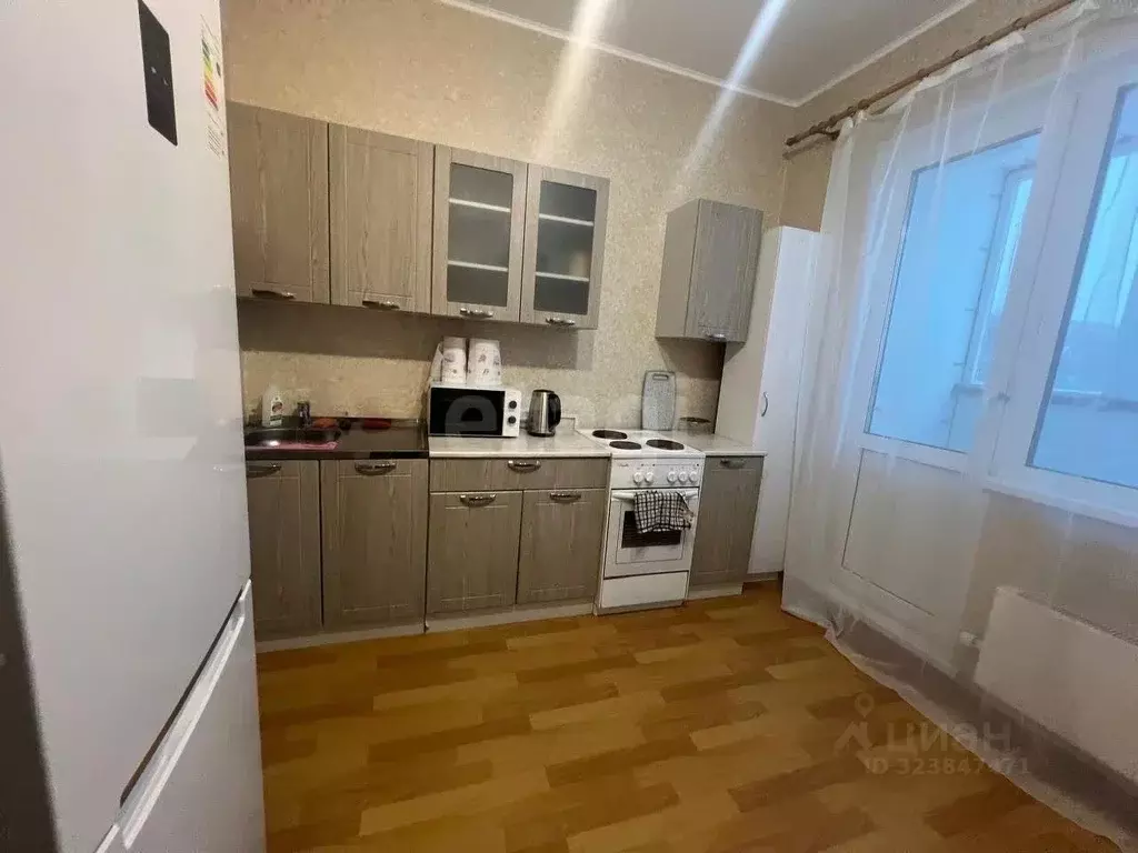 Студия Ханты-Мансийский АО, Сургут ул. Замятинская, 11/1 (36.1 м) - Фото 1