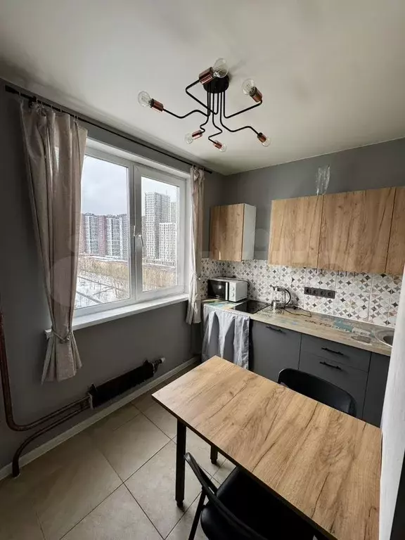 1-к. квартира, 40 м, 12/12 эт. - Фото 1