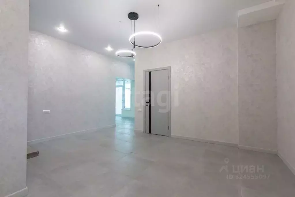 Дом в Калининградская область, Гурьевский муниципальный округ, пос. ... - Фото 1