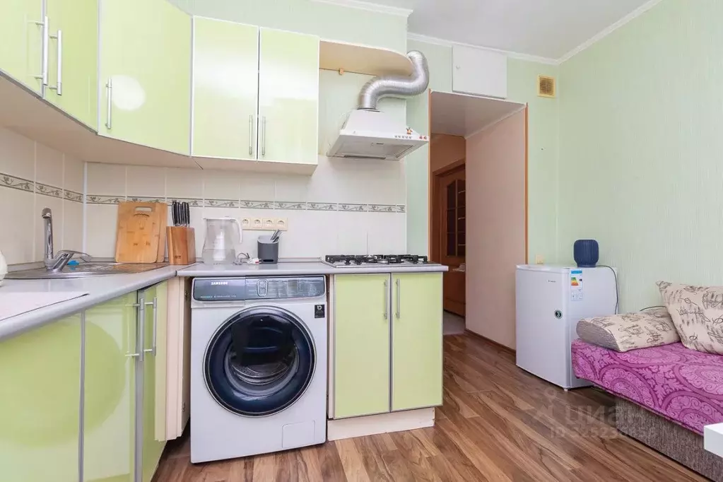 1-к кв. Омская область, Омск Взлетная ул., 7А (35.6 м) - Фото 2