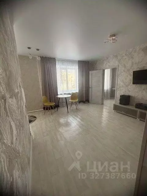 2-к кв. Свердловская область, Белоярский пгт ул. Ленина, 258 (39.1 м) - Фото 1