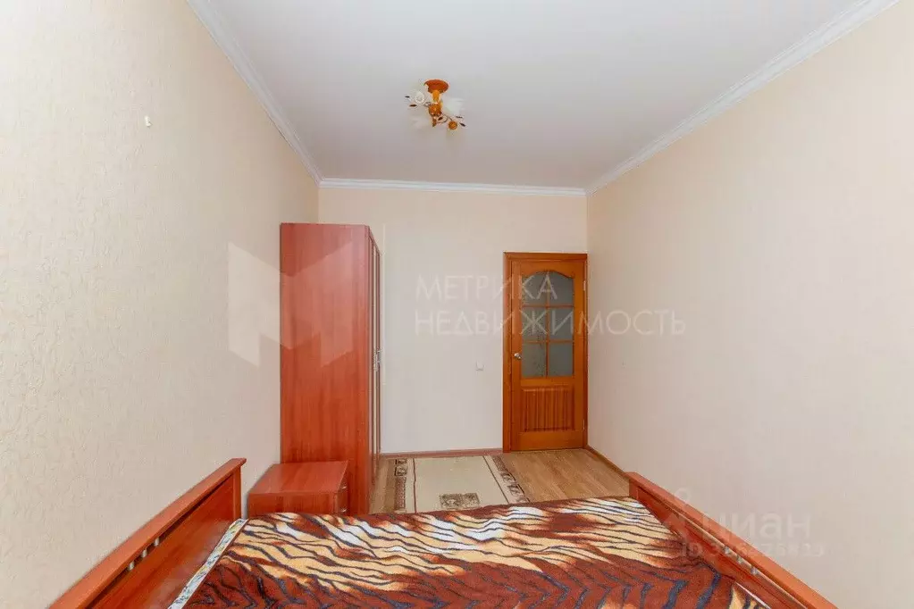 2-к кв. Тюменская область, Тюмень ул. Самарцева, 8 (86.2 м) - Фото 1