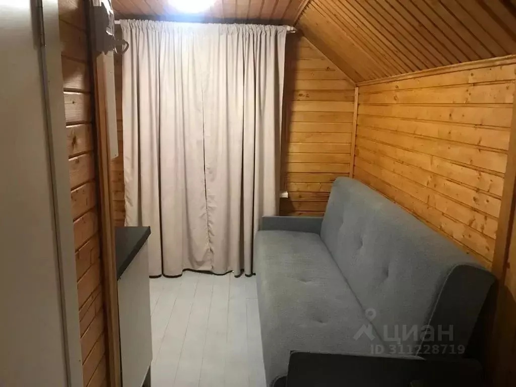 Дом в Калужская область, Совхоз Боровский с/пос, д. Комлево ул. ... - Фото 2